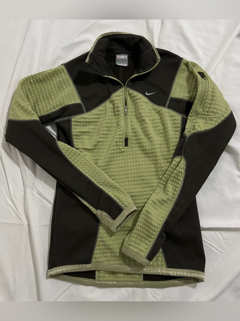 Vintage Nike Olive Green and Black Quarter Zip